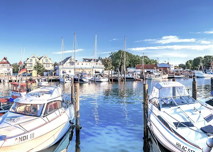 Duenenblick Doppelzimmer Leuchtturm 酒店 *